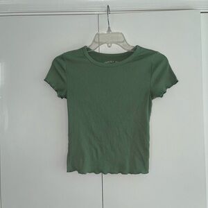 Aeropostale Olive Green Ribbed Lettuce-Edge Short Sleeve Tee